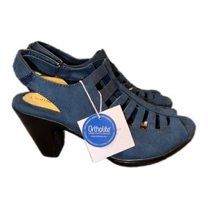 Womens Croft & Barrow Navy blue, Ortholite Caged High Heels Size 7.5 M. Normcore